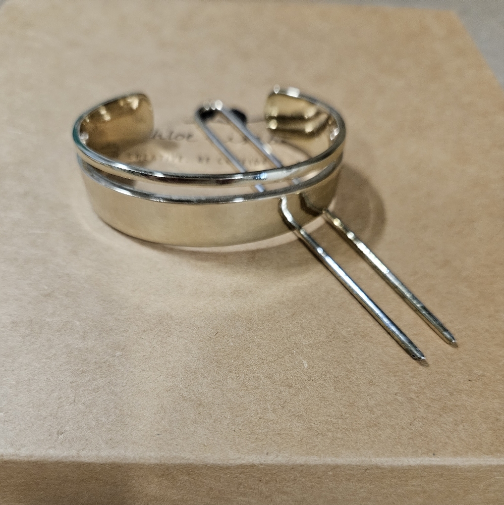 Jen Atkins Chloe + Isabel gold hair cuff